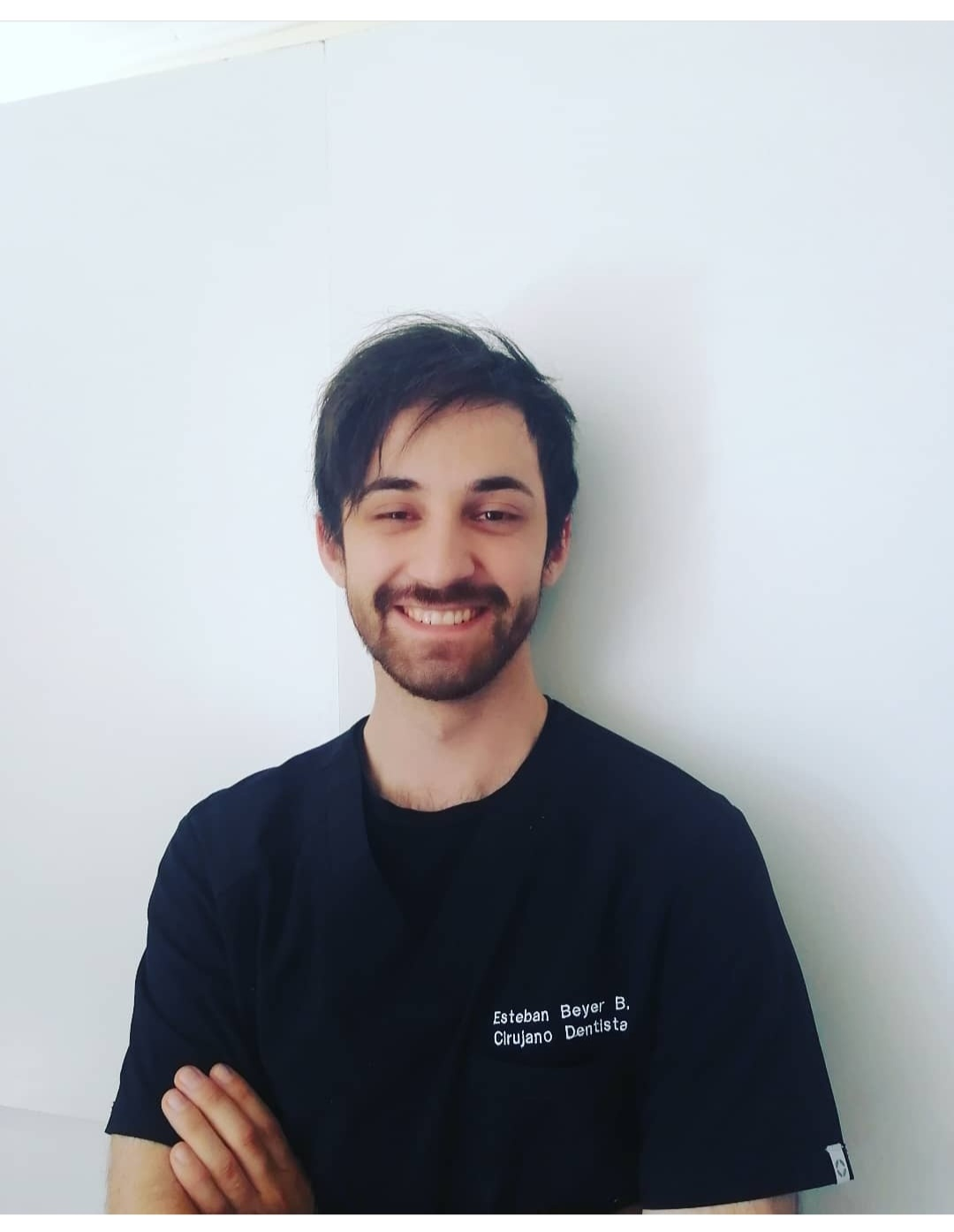 Dr. Esteban Beyer, endodoncista